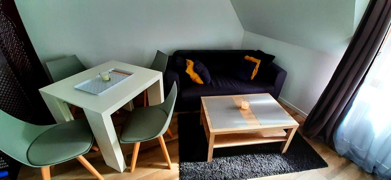 Charmant Studio Au Coeur De Sens Apartment ภายนอก รูปภาพ